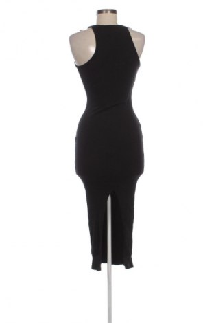 Šaty  Bershka, Velikost XS, Barva Černá, Cena  299,00 Kč