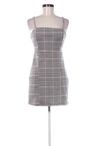 Šaty  Bershka, Velikost M, Barva Vícebarevné, Cena  371,00 Kč