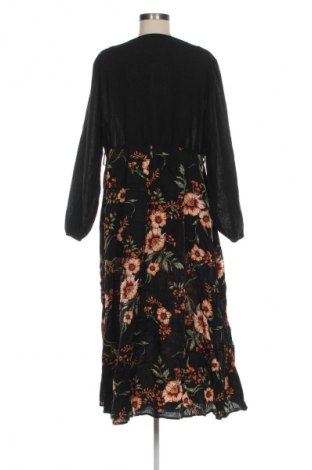 Kleid BloomChic, Größe XL, Farbe Mehrfarbig, Preis € 75,99