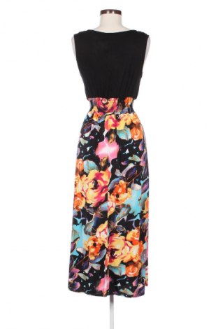 Kleid Boohoo, Größe M, Farbe Mehrfarbig, Preis 21,99 €