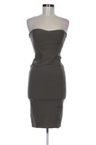 Sukienka Boohoo, Rozmiar S, Kolor Zielony, Cena 61,99 zł