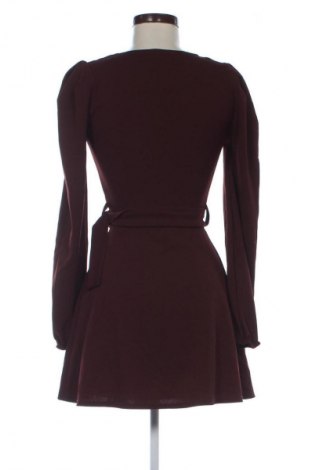 Kleid Boohoo, Größe S, Farbe Braun, Preis 15,99 €