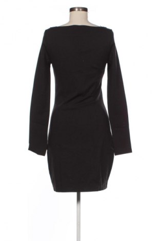 Rochie Calvin Klein Jeans, Mărime M, Culoare Negru, Preț 175,99 Lei