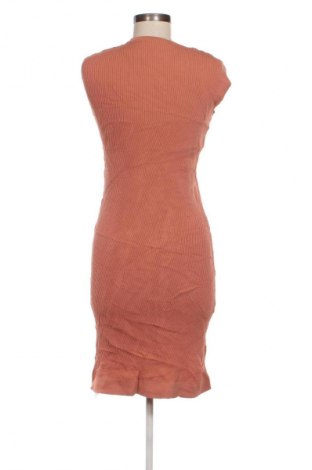 Šaty  Chicwish, Velikost M, Barva Hnědá, Cena  779,00 Kč