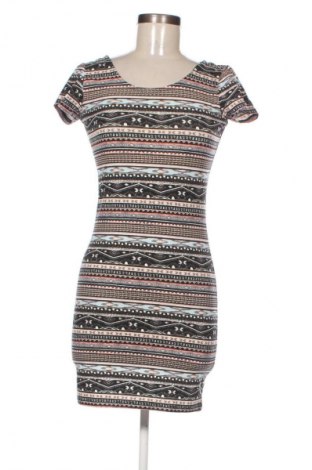 Kleid Clockhouse, Größe L, Farbe Mehrfarbig, Preis € 14,83