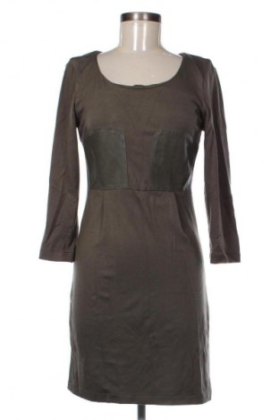 Kleid Cristina Gavioli, Größe L, Farbe Grün, Preis 42,05 €