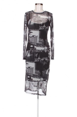 Šaty  Cropp, Veľkosť XL, Farba Viacfarebná, Cena  24,55 €