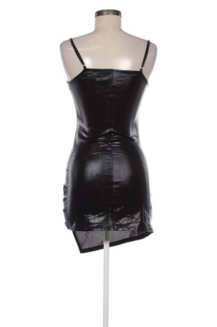 Kleid Cropp, Größe S, Farbe Schwarz, Preis 24,55 €