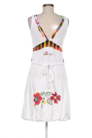 Šaty  Desigual, Velikost XL, Barva Vícebarevné, Cena  1 103,00 Kč