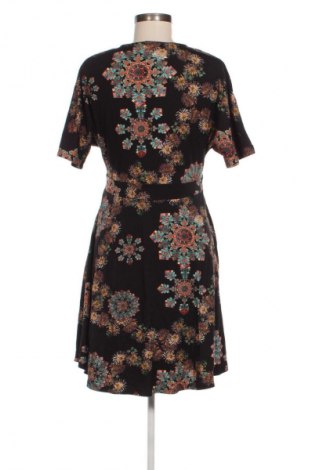 Kleid Desigual, Größe XL, Farbe Mehrfarbig, Preis 41,94 €