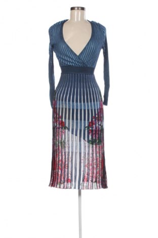 Рокля Desigual, Размер XS, Цвят Многоцветен, Цена 189,99 лв.