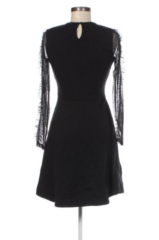 Šaty  Dorothy Perkins, Velikost M, Barva Černá, Cena  439,00 Kč