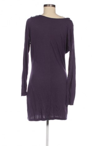 Рокля Edc By Esprit, Размер M, Цвят Лилав, Цена 48,88 лв.