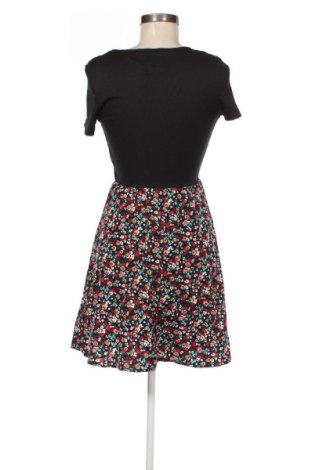 Šaty  Emery rose, Velikost XS, Barva Vícebarevné, Cena  449,00 Kč