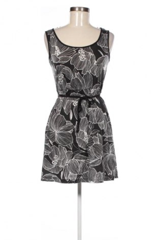 Kleid Esmara, Größe S, Farbe Mehrfarbig, Preis € 12,99