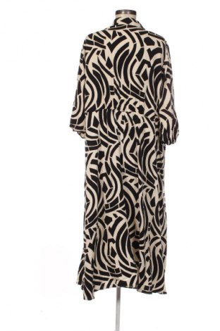 Kleid F&F, Größe XXL, Farbe Mehrfarbig, Preis € 30,99