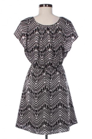 Kleid F&F, Größe M, Farbe Mehrfarbig, Preis € 15,00