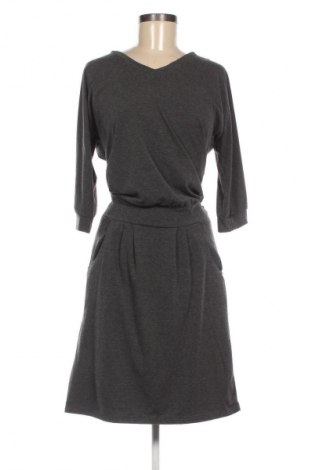Kleid Fasardi, Größe XL, Farbe Grau, Preis € 12,73