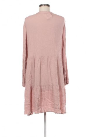 Kleid Free Quent, Größe M, Farbe Aschrosa, Preis € 33,99
