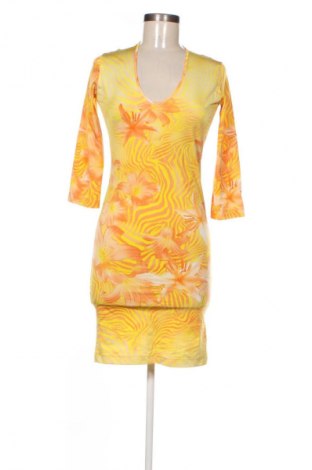 Kleid Freedom, Größe M, Farbe Mehrfarbig, Preis € 13,99
