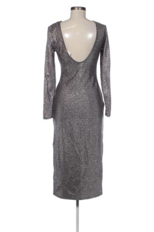 Sukienka H&M, Rozmiar L, Kolor Srebrzysty, Cena 133,66 zł