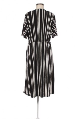 Šaty  H&M, Veľkosť M, Farba Viacfarebná, Cena  19,95 €