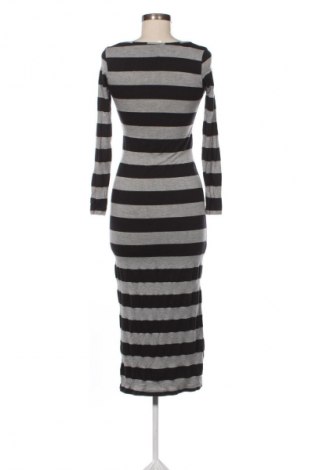 Šaty  H&M, Veľkosť S, Farba Viacfarebná, Cena  15,00 €