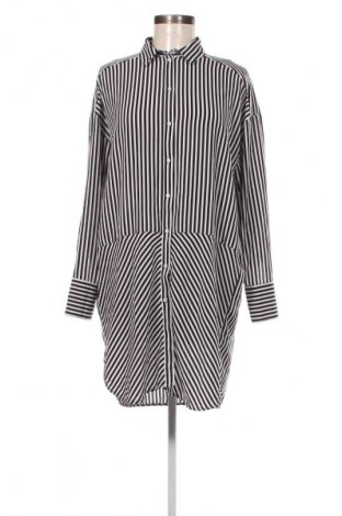 Kleid H&M Divided, Größe M, Farbe Mehrfarbig, Preis € 33,99
