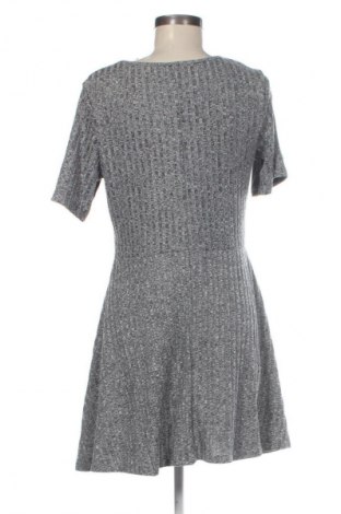 Šaty  H&M Divided, Velikost L, Barva Šedá, Cena  469,00 Kč