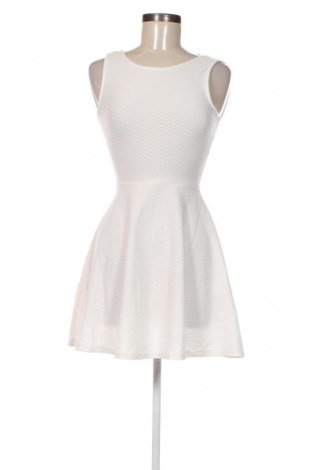 Kleid H&M Divided, Größe XS, Farbe Weiß, Preis € 9,99