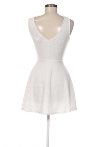 Kleid H&M Divided, Größe XS, Farbe Weiß, Preis € 9,99