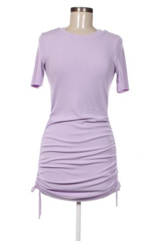 Рокля H&M Divided, Размер M, Цвят Лилав, Цена 8,99 лв.