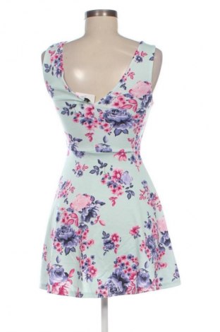 Šaty  H&M Divided, Veľkosť S, Farba Viacfarebná, Cena  13,95 €