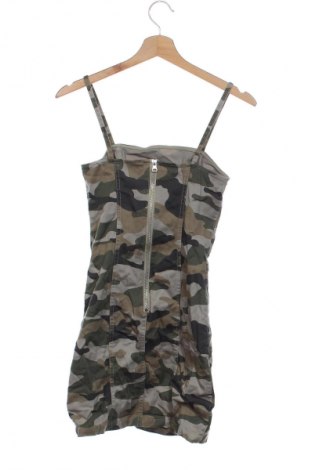 Kleid H&M Divided, Größe S, Farbe Mehrfarbig, Preis € 14,77