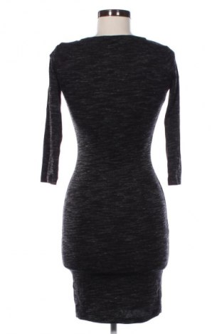 Šaty  H&M L.O.G.G., Veľkosť XS, Farba Viacfarebná, Cena  14,83 €