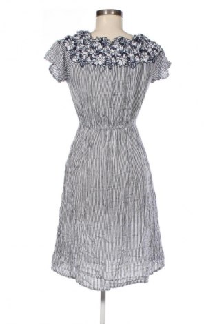 Kleid H&M L.O.G.G., Größe M, Farbe Mehrfarbig, Preis € 12,99