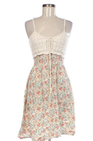 Kleid Haily`s, Größe M, Farbe Mehrfarbig, Preis 19,99 €