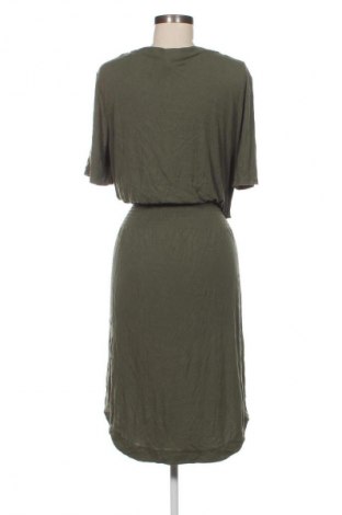 Šaty  Karen by Simonsen, Velikost XL, Barva Zelená, Cena  1 329,00 Kč