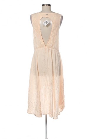 Kleid Khujo, Größe XL, Farbe Rosa, Preis 41,94 €