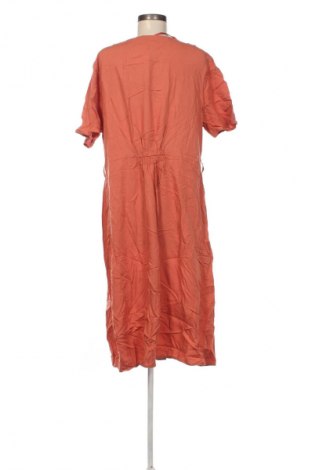 Kleid Kiabi, Größe XXL, Farbe Beige, Preis € 45,99