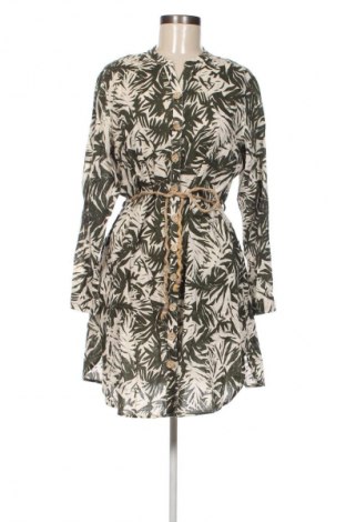Rochie LC Waikiki, Mărime L, Culoare Multicolor, Preț 57,89 Lei