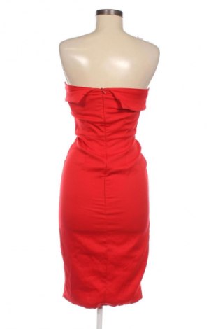 Kleid Lavish Alice, Größe M, Farbe Rot, Preis 95,68 €