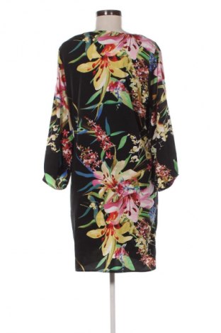 Kleid Liv, Größe L, Farbe Mehrfarbig, Preis € 14,83