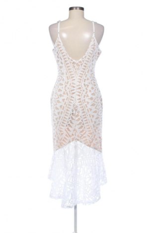 Kleid Love Triangle, Größe M, Farbe Weiß, Preis 24,48 €