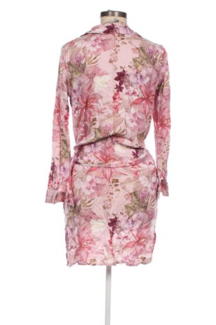 Kleid Mohito, Größe M, Farbe Mehrfarbig, Preis € 14,83