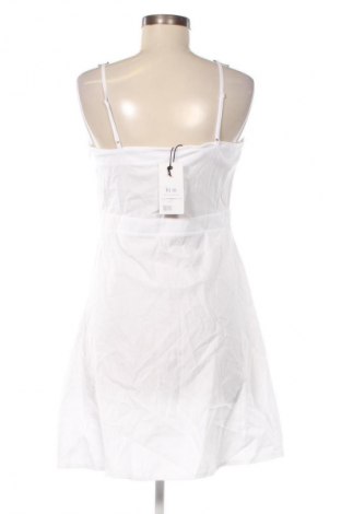 Kleid NA-KD, Größe M, Farbe Weiß, Preis € 26,99