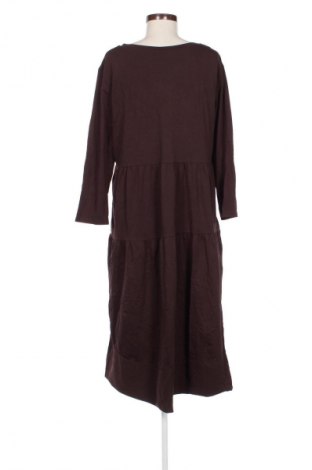 Sukienka NEW COLLECTION, Rozmiar XXL, Kolor Brązowy, Cena 110,00 zł