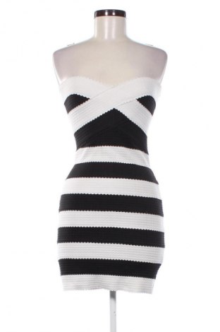 Kleid New Look, Größe M, Farbe Mehrfarbig, Preis € 14,77