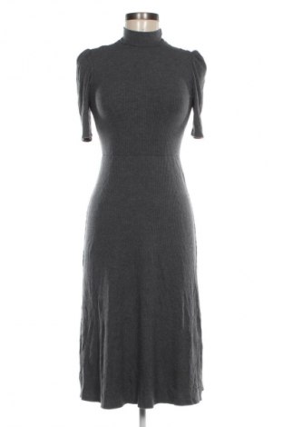Kleid New Look, Größe M, Farbe Grau, Preis € 22,99