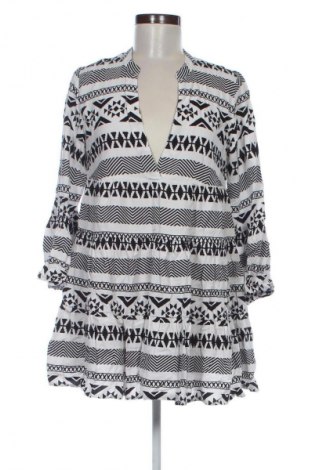 Kleid ONLY, Größe XS, Farbe Mehrfarbig, Preis € 18,99